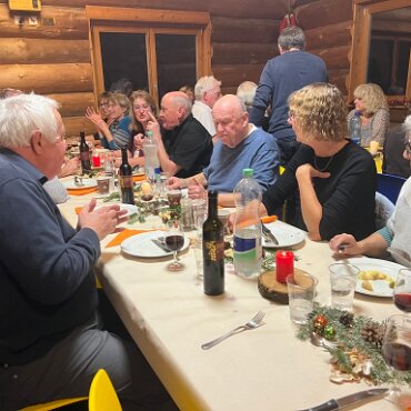 3D9ED781-CBFC-475C-8445-B3E7349DB3F3_1_105_c